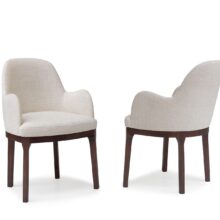 Karolina Brazos - 2000x1240